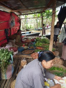 One of the few stalls not selling souvenirs at Ywama five-day market