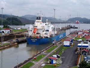 Vessel leaving the lock