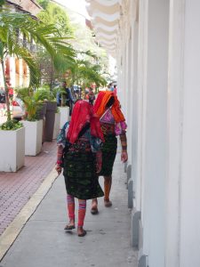 Found some Kuna women in their traditional dress